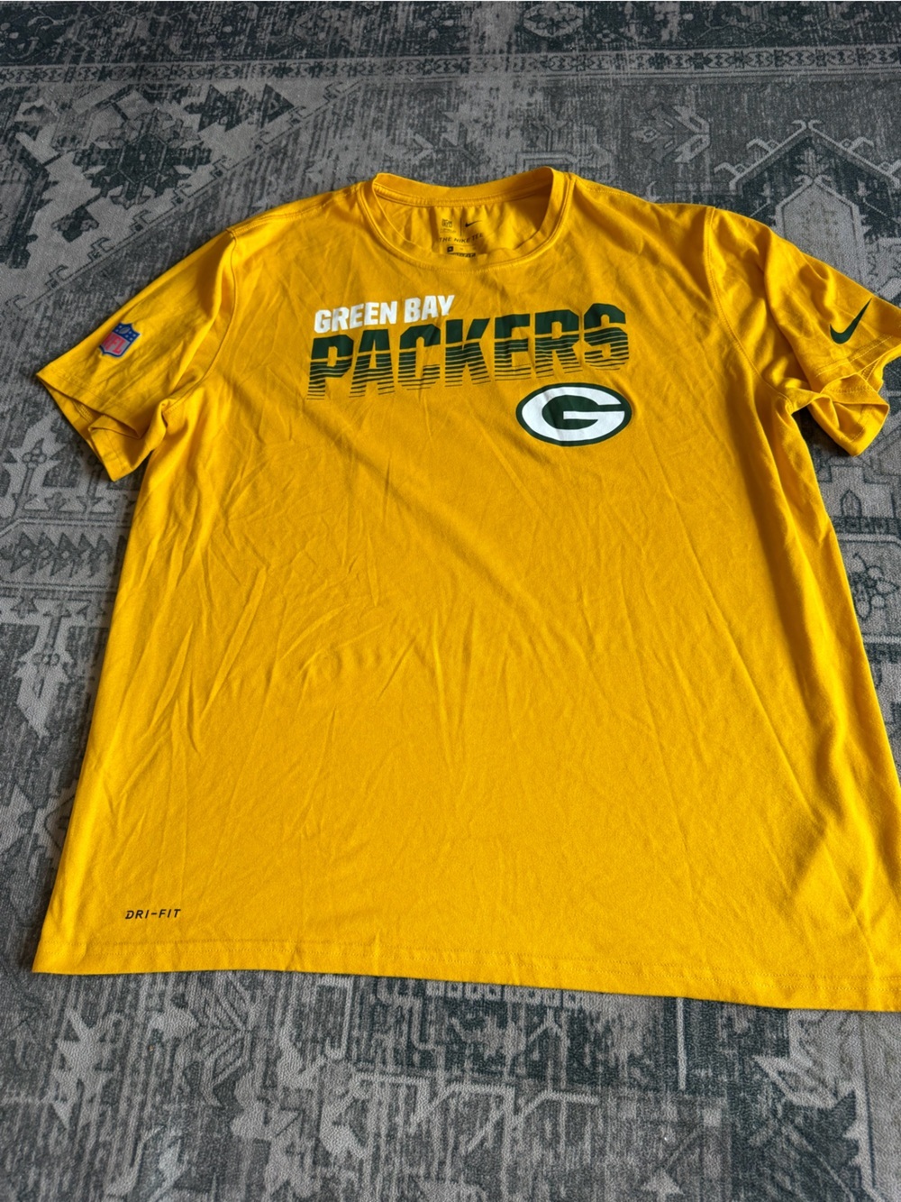 Nike gold Green Bay Packers t-shirt dri fit on field apparel size XL